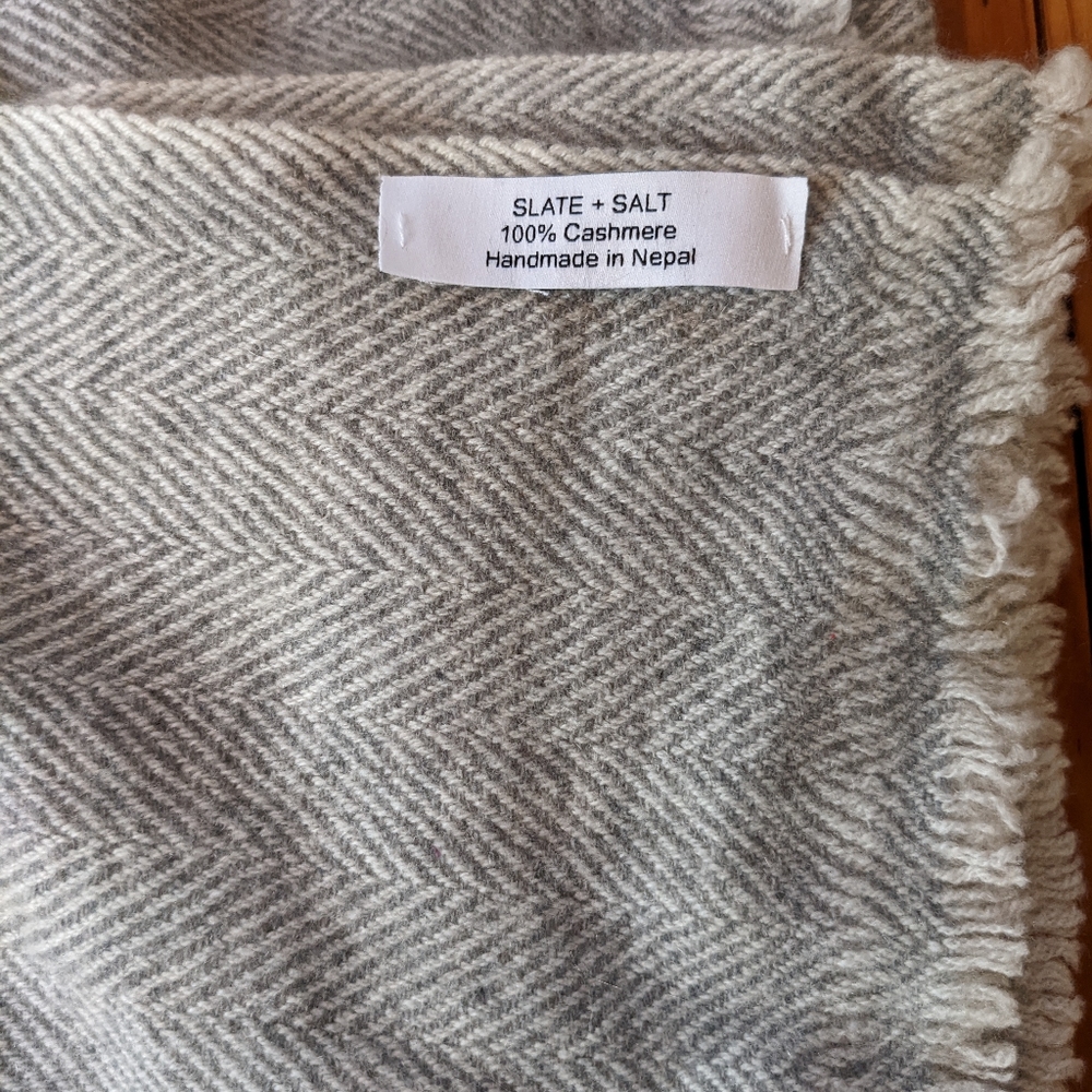 Slate + Salt Cashmere Herringbone Scarf Gray
